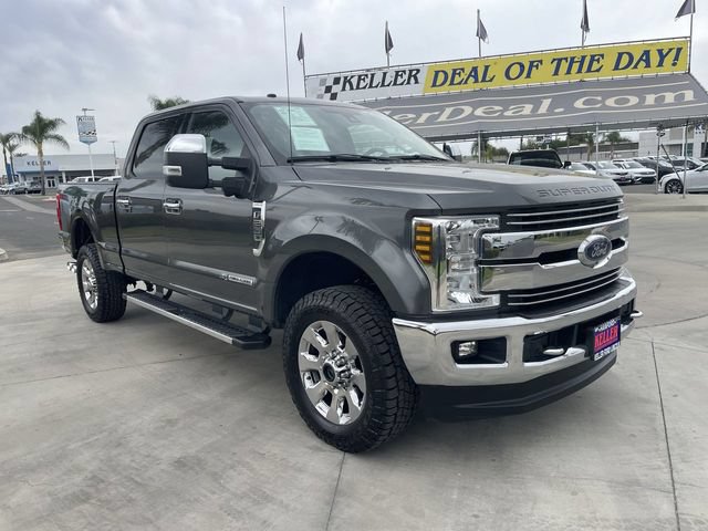 Used 2018 Ford F250 Lariat w/ Lariat Ultimate Package AWD/4WD image 2