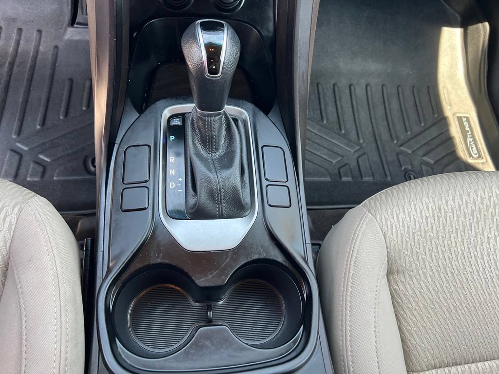 Used 2018 Hyundai Santa Fe Sport FWD image 29