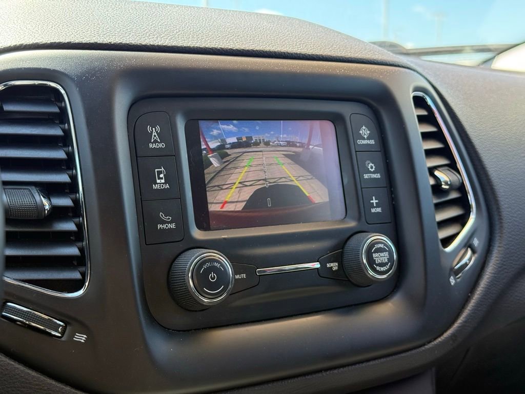 Used 2017 Jeep Compass Sport w/ Cold Weather Group image 20