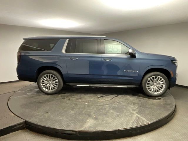 New 2026 Chevrolet Suburban Premier image 8