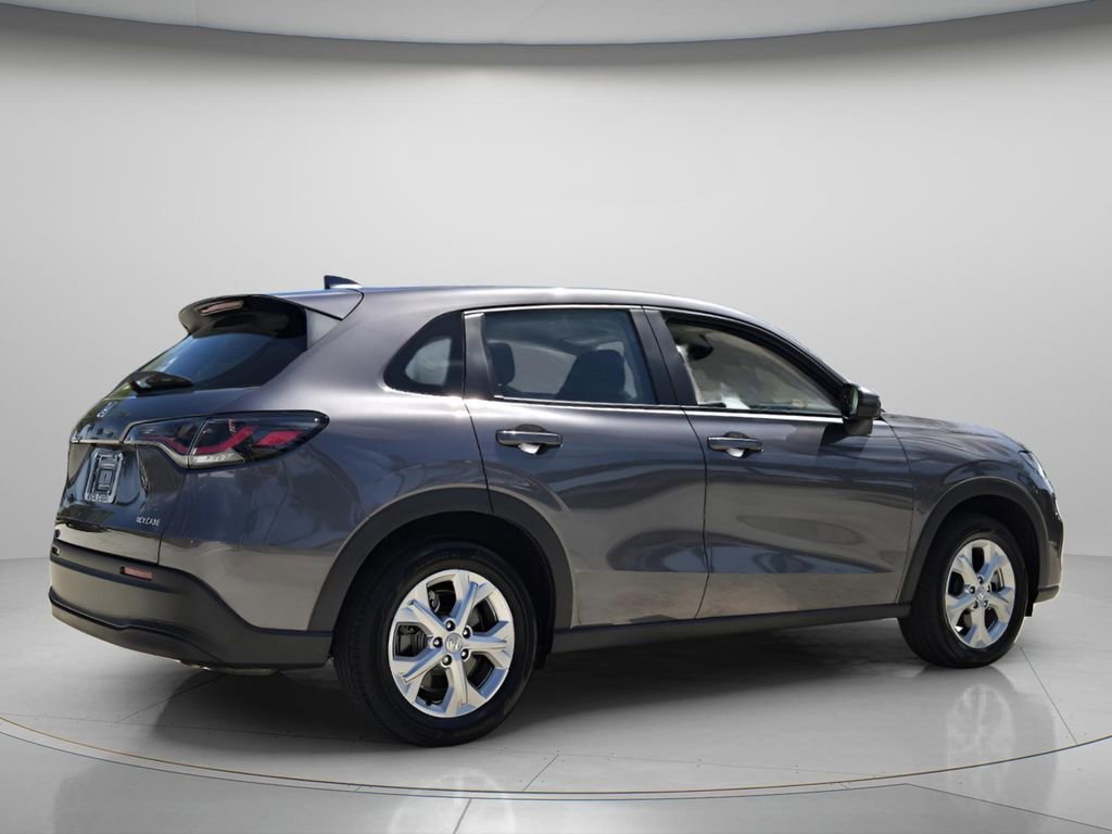Certified 2025 Honda HR-V LX image 7