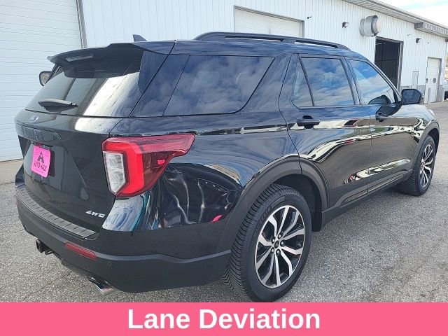 Used 2023 Ford Explorer ST-Line w/ Class IV Trailer Tow Package AWD/4WD image 9