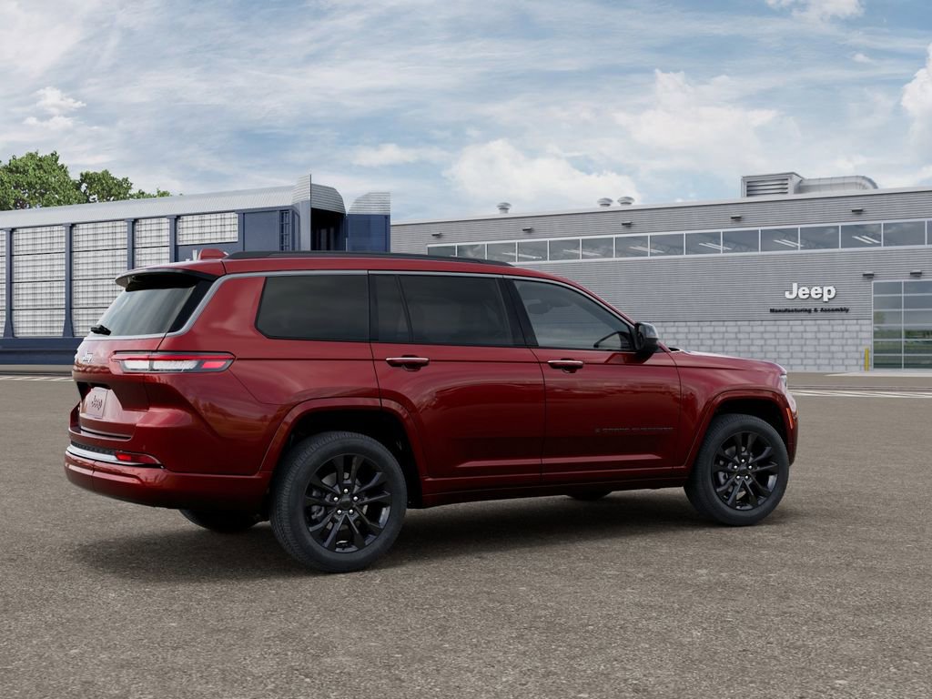 New 2026 Jeep Grand Cherokee L Limited AWD/4WD image 4