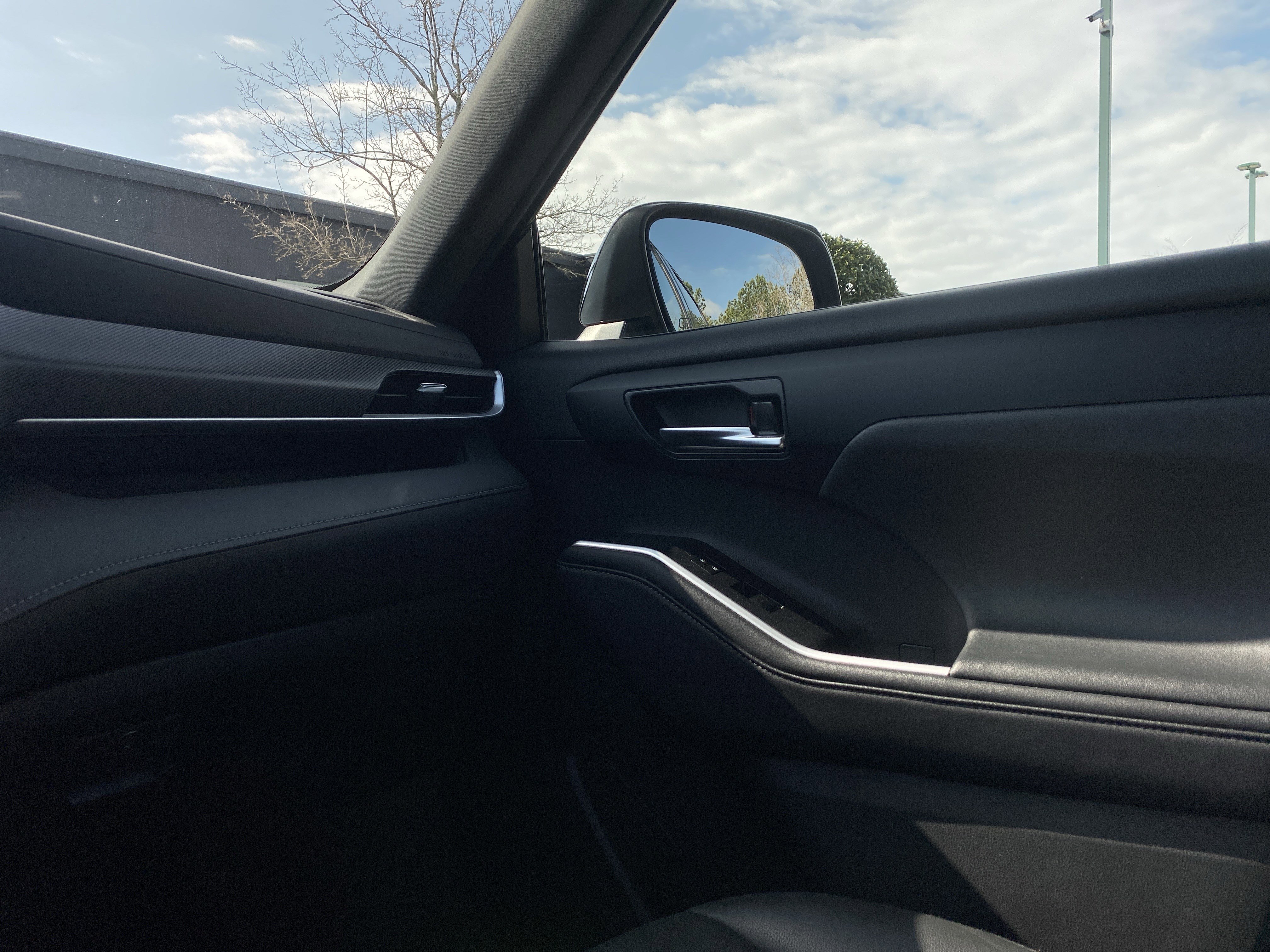 Used 2024 Toyota Highlander XSE image 20