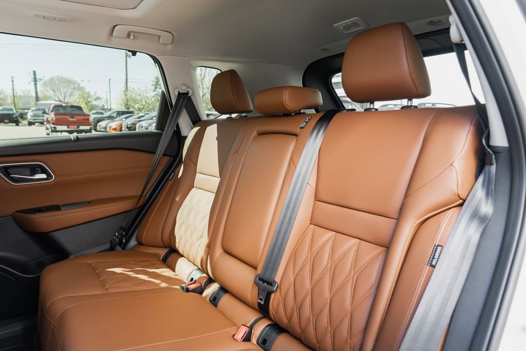 New 2026 Nissan Rogue Platinum w/ Platinum Premium Package image 25
