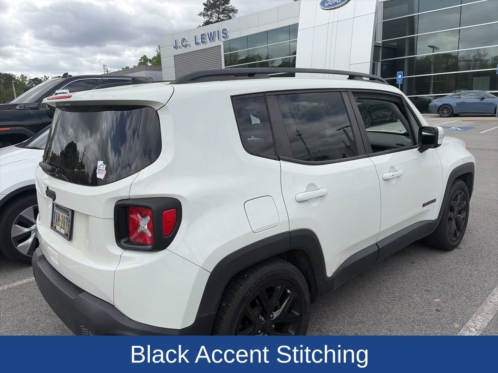 Used 2018 Jeep Renegade Altitude image 5