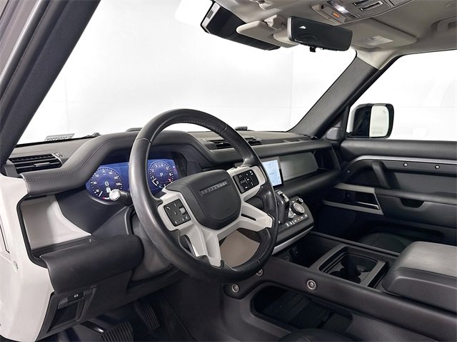 Used 2020 Land Rover Defender 110 HSE image 9