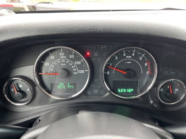 Used 2018 Jeep Wrangler Unlimited Sport w/ Dual Top Group image 20