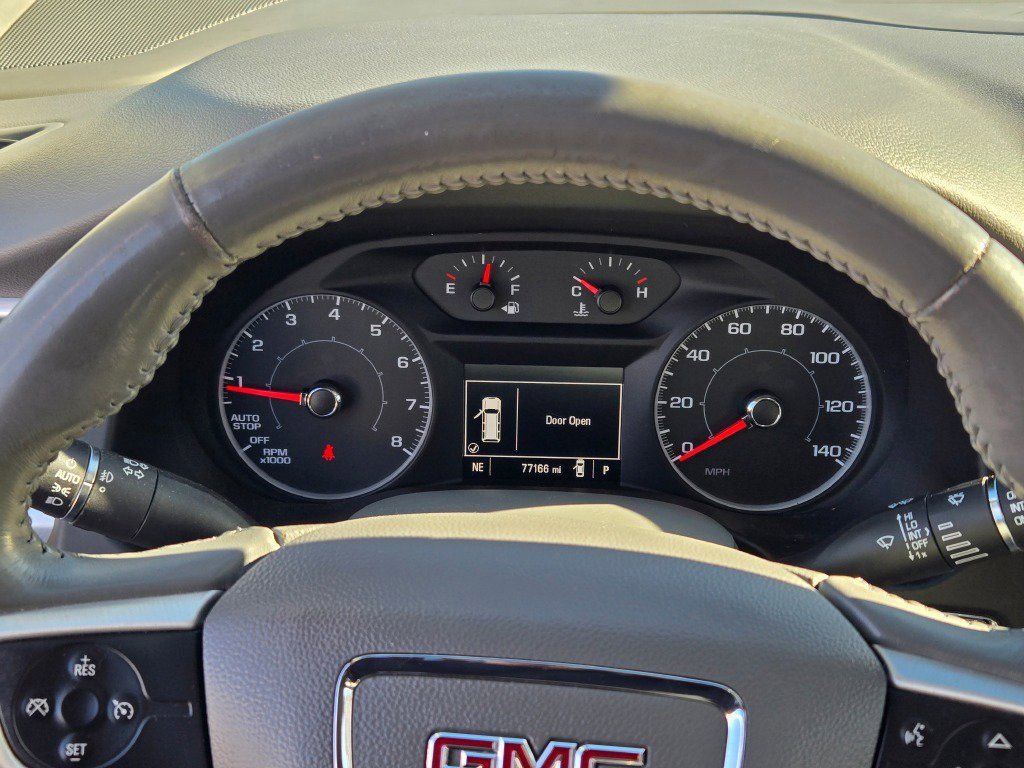 Used 2017 GMC Acadia SLE image 33