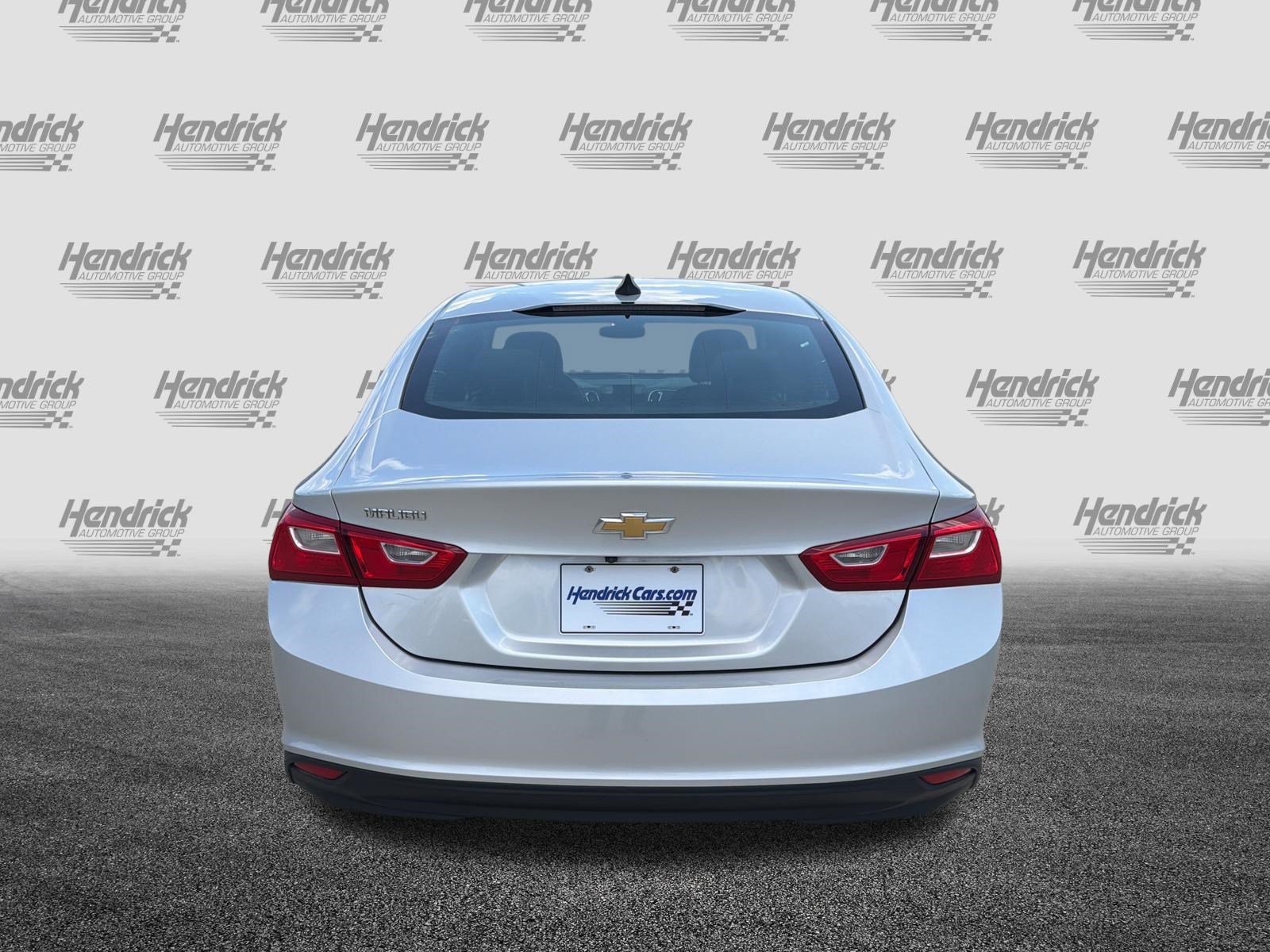 Used 2021 Chevrolet Malibu LS FWD image 9
