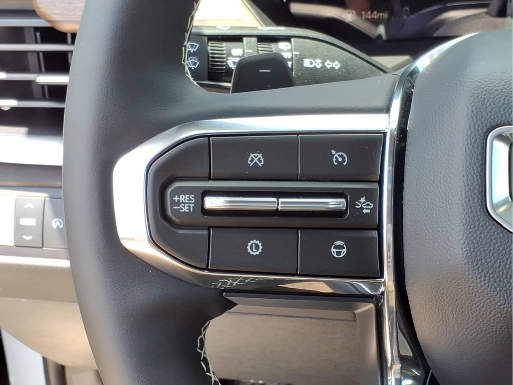New 2026 GMC Acadia Denali Ultimate w/ LPO, Floor Liner Package FWD image 13