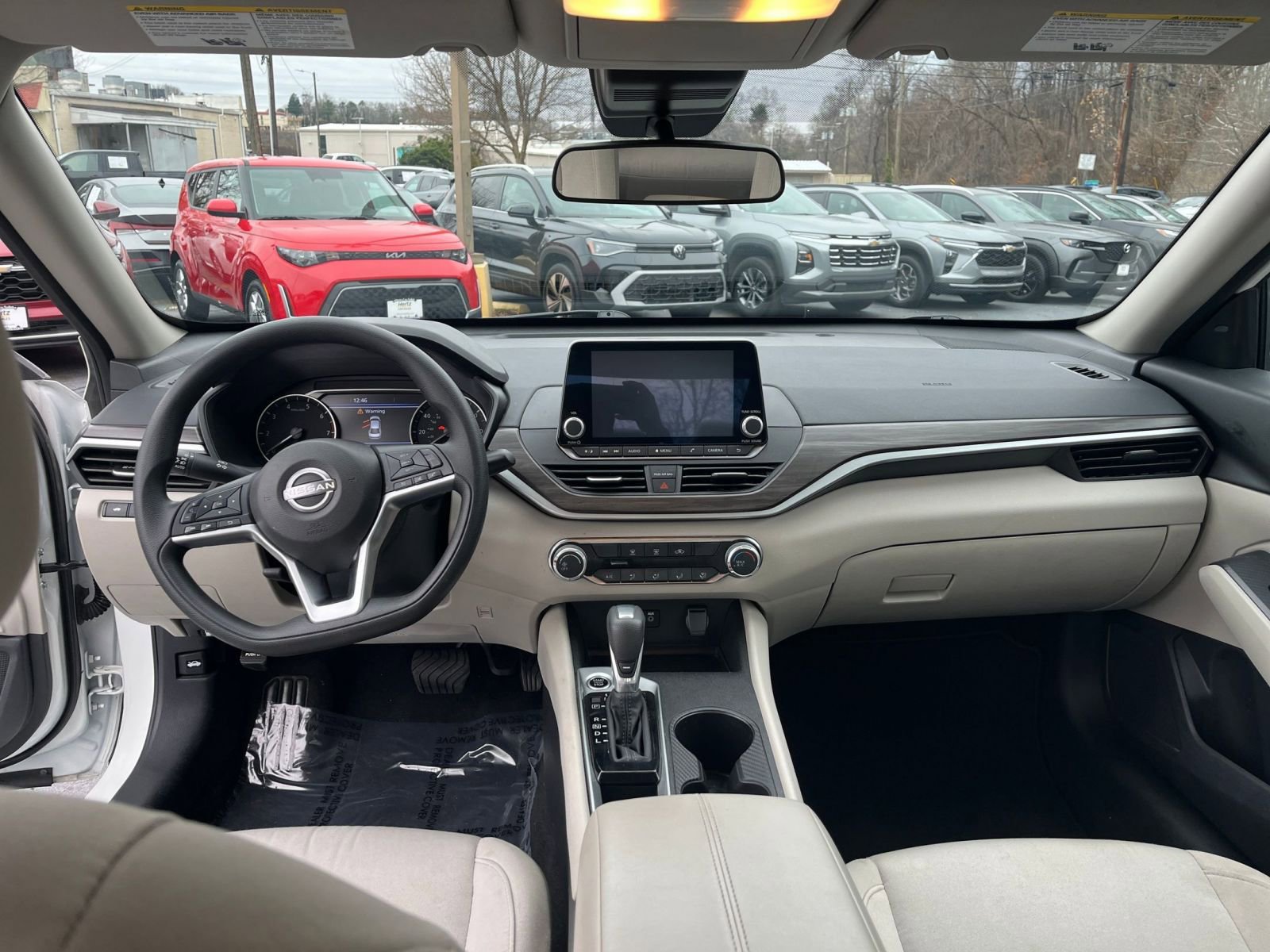 Used 2025 Nissan Altima 2.5 SV image 27