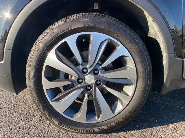 Used 2022 Buick Encore Preferred w/ Safety Package image 21