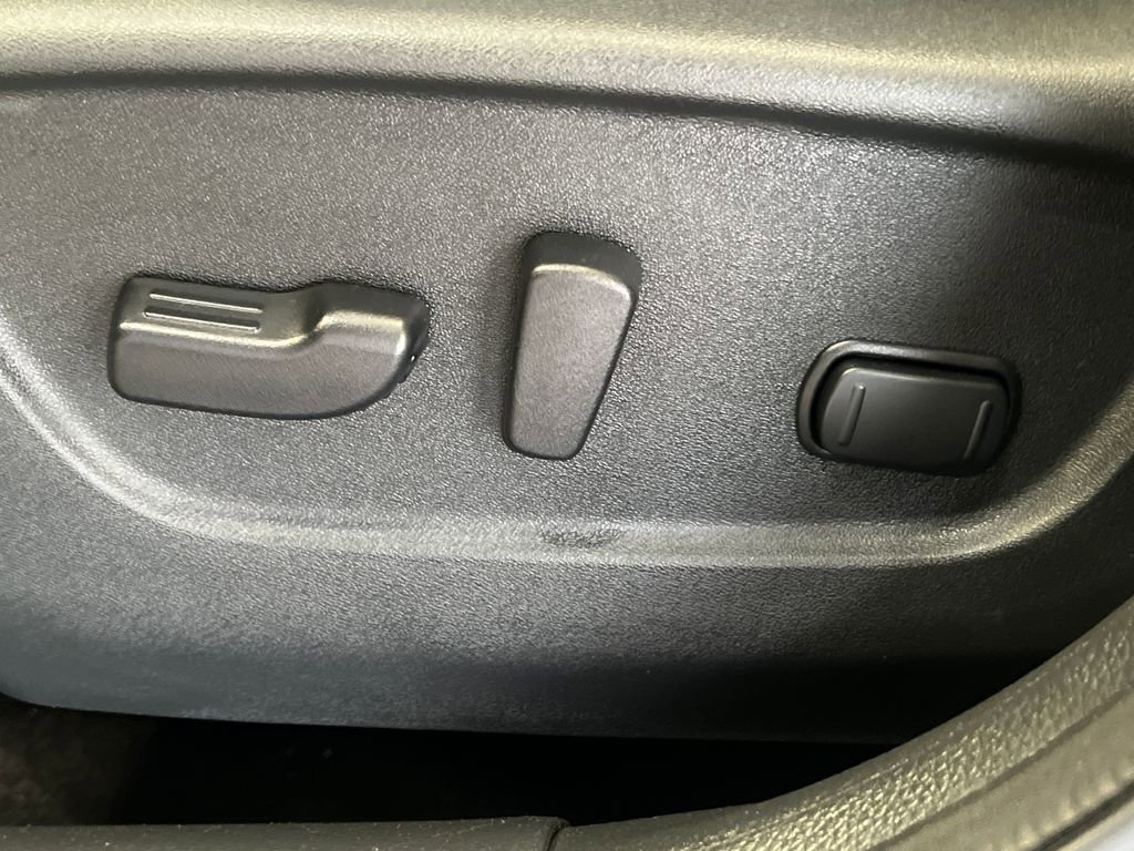 Used 2020 Nissan Rogue SL AWD/4WD image 33