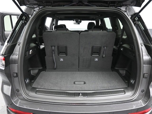 New 2025 Jeep Grand Cherokee L Laredo image 20