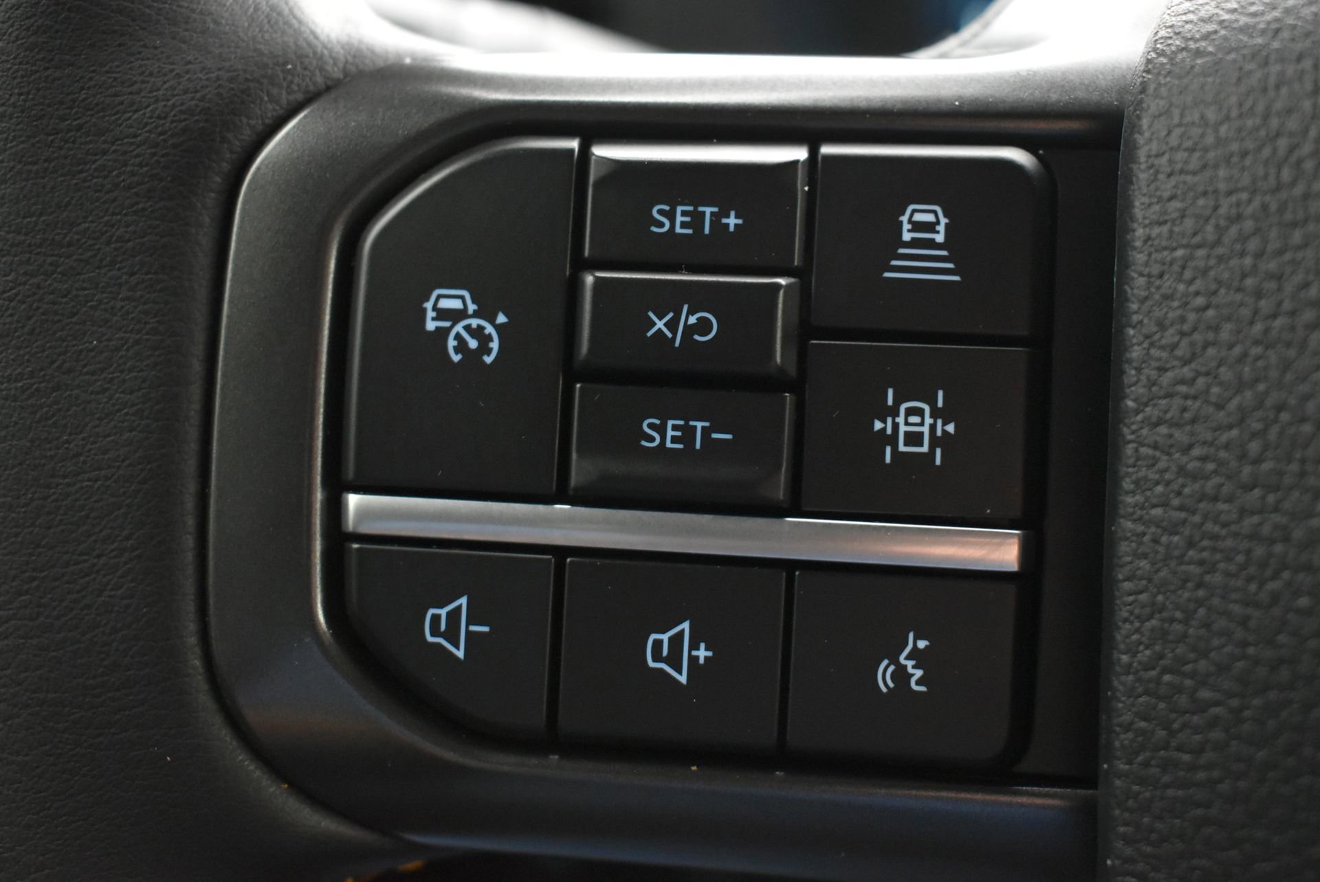 Used 2025 Ford F150 Tremor w/ Equipment Group 402A High AWD/4WD image 19