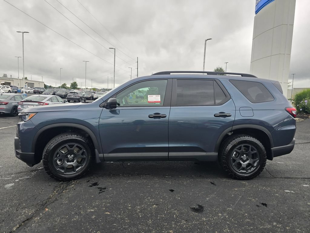 New 2026 Honda Pilot TrailSport image 5