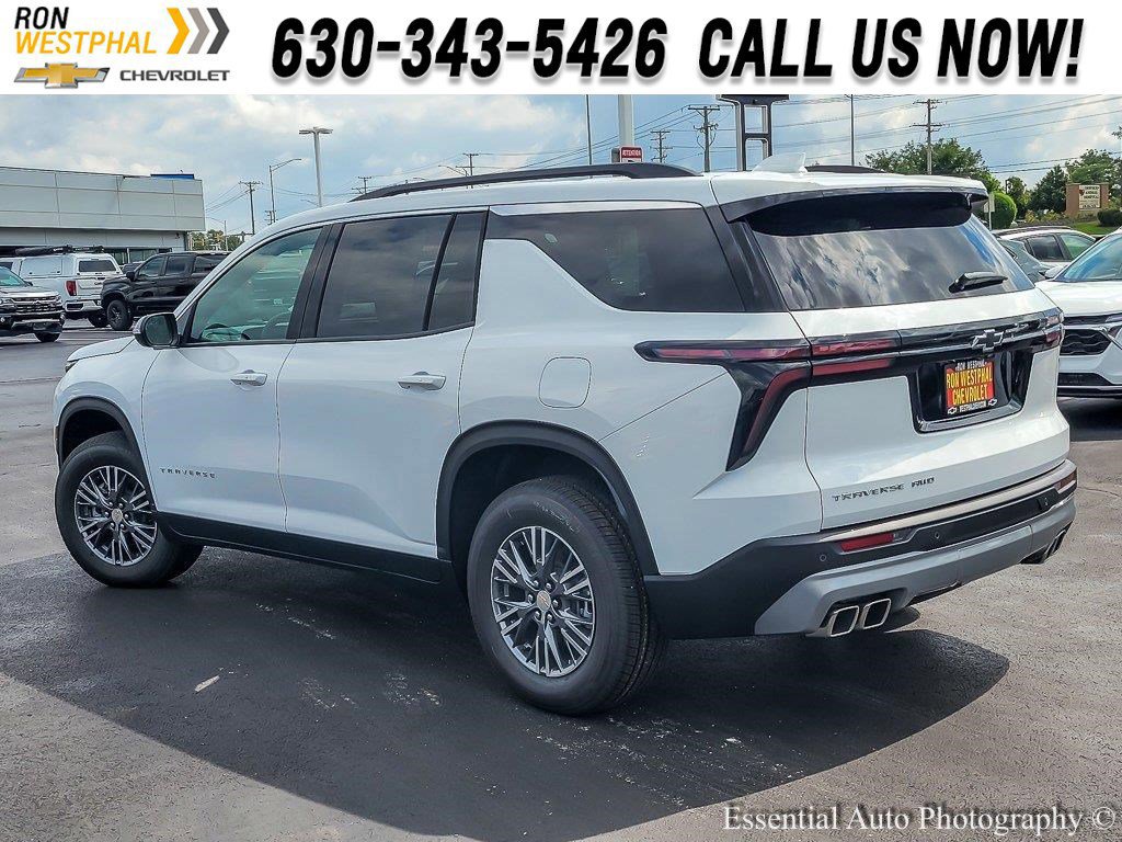 New 2026 Chevrolet Traverse LT image 7