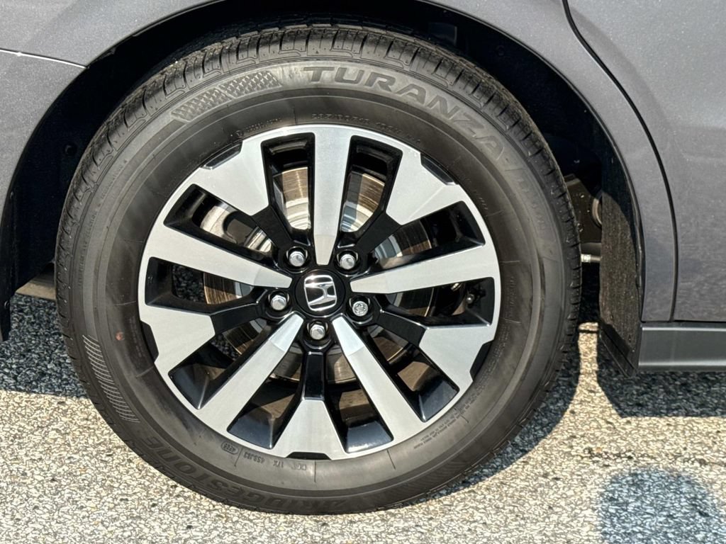 Certified 2026 Honda Odyssey EX-L image 31