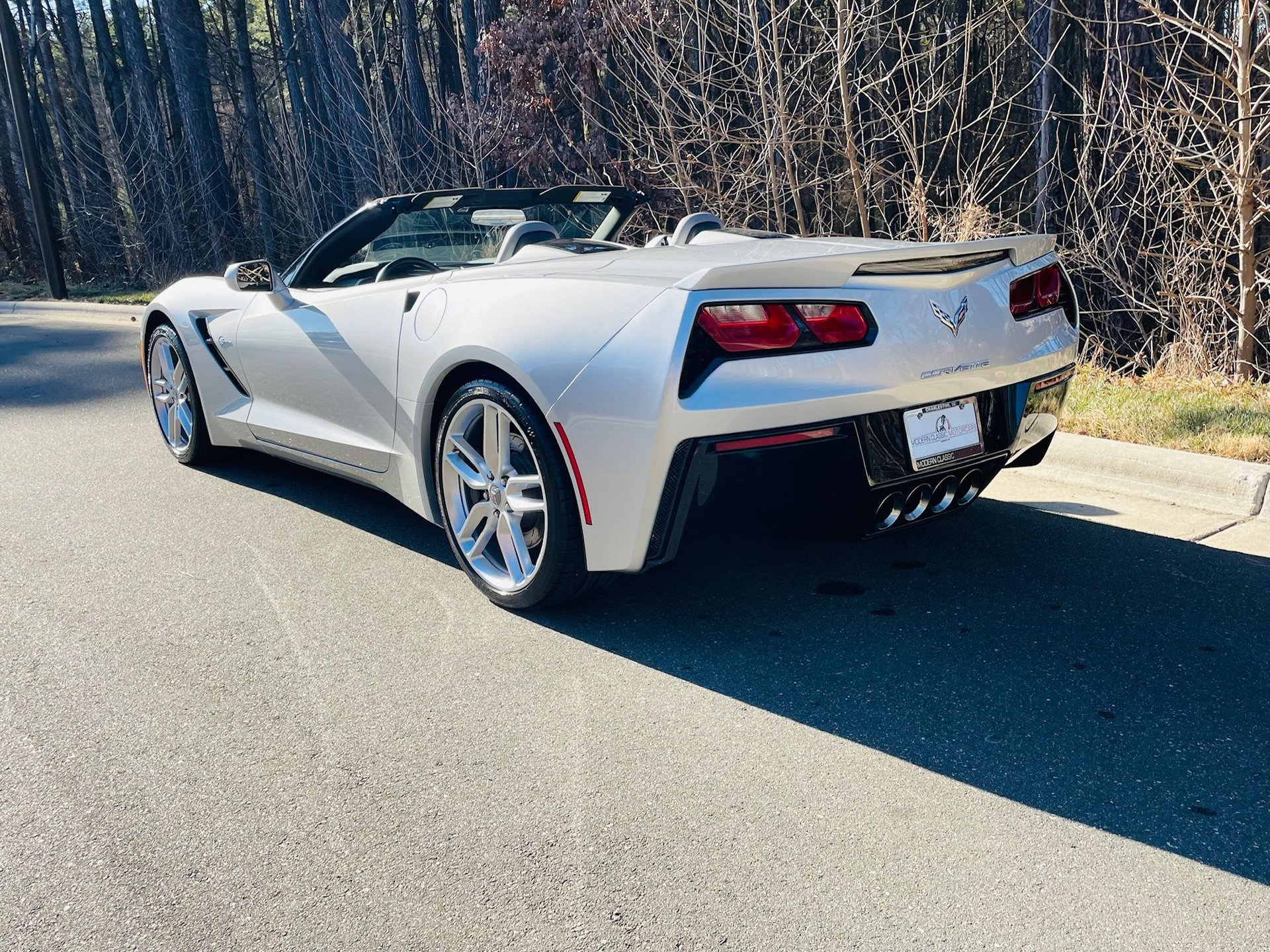 Used 2015 Chevrolet Corvette Stingray Convertible w/ 2LT Preferred Equipment Group image 12