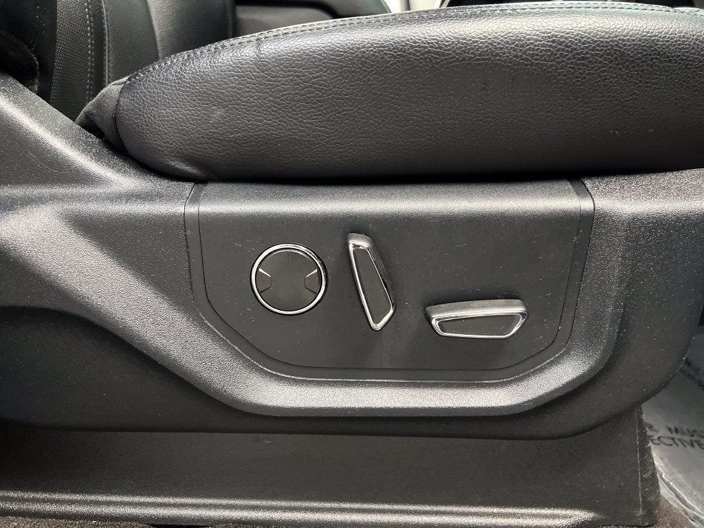 Used 2021 Ford Expedition Limited RWD image 30