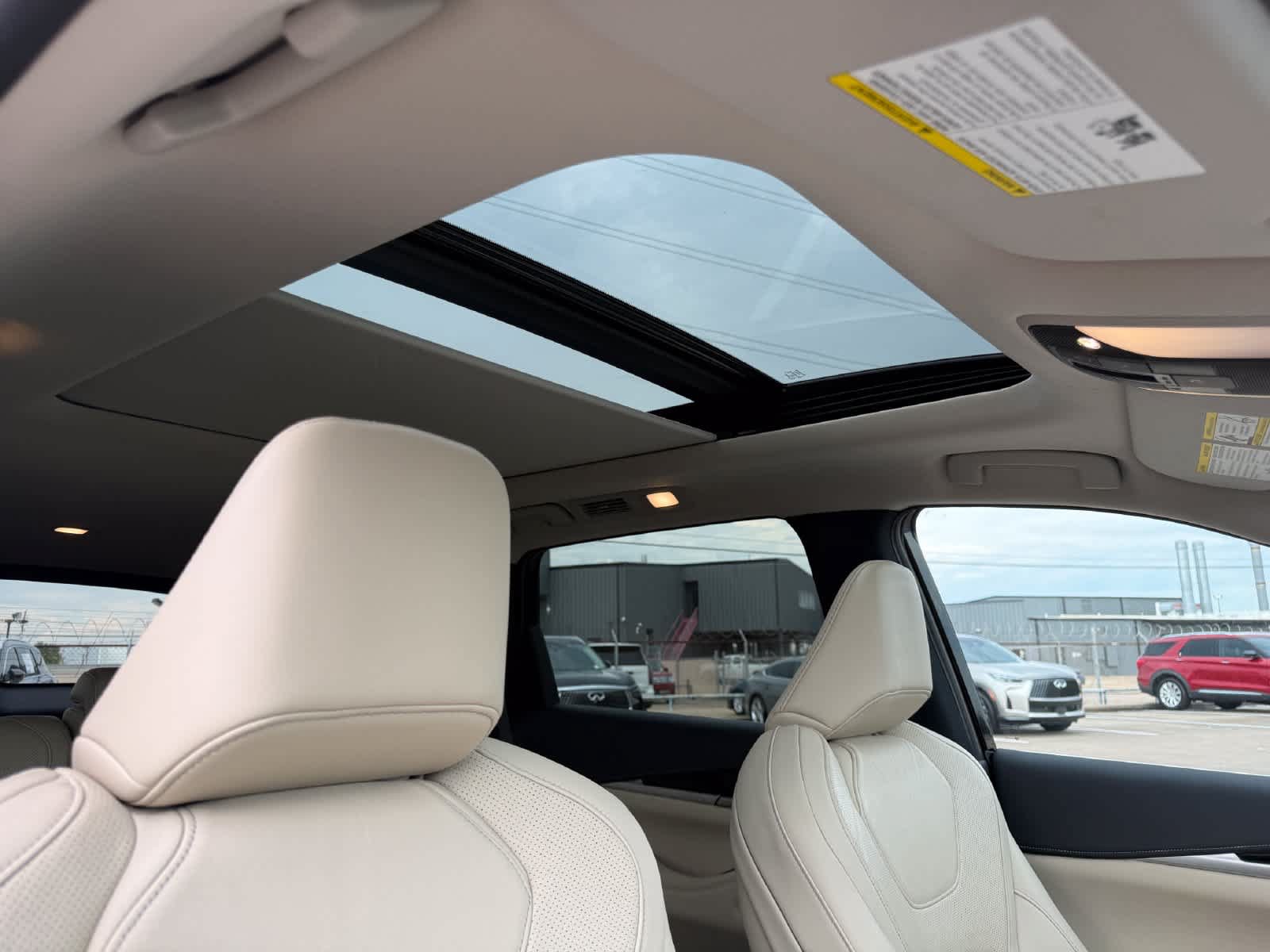 Certified 2024 INFINITI QX60 Pure FWD image 23