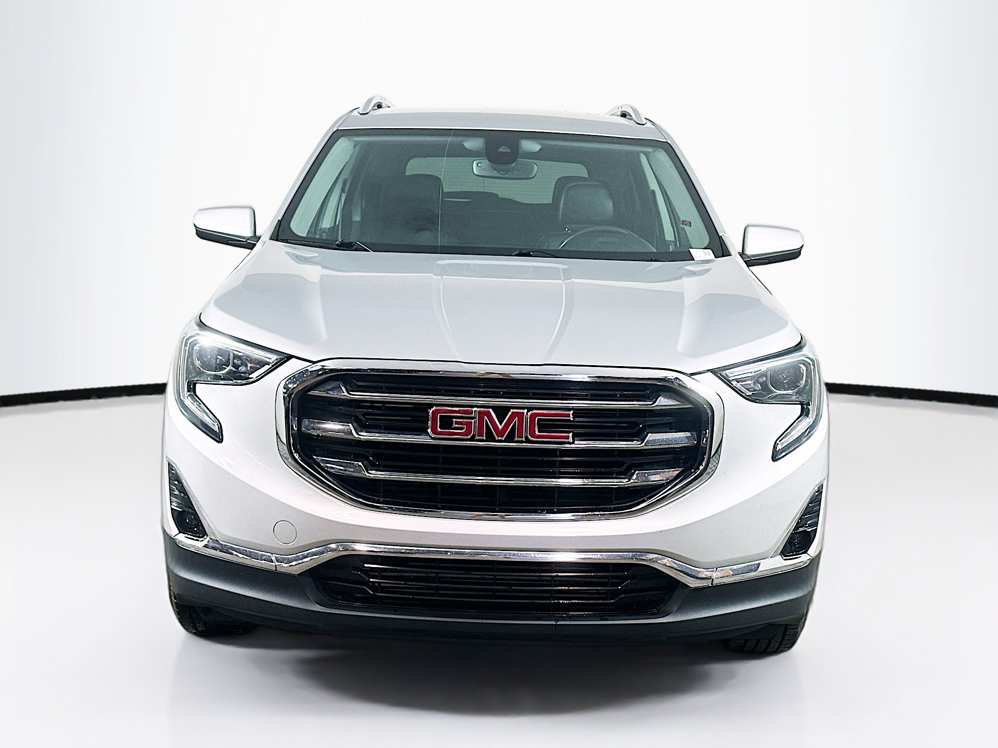 Used 2020 GMC Terrain SLT w/ Preferred Package AWD/4WD image 2