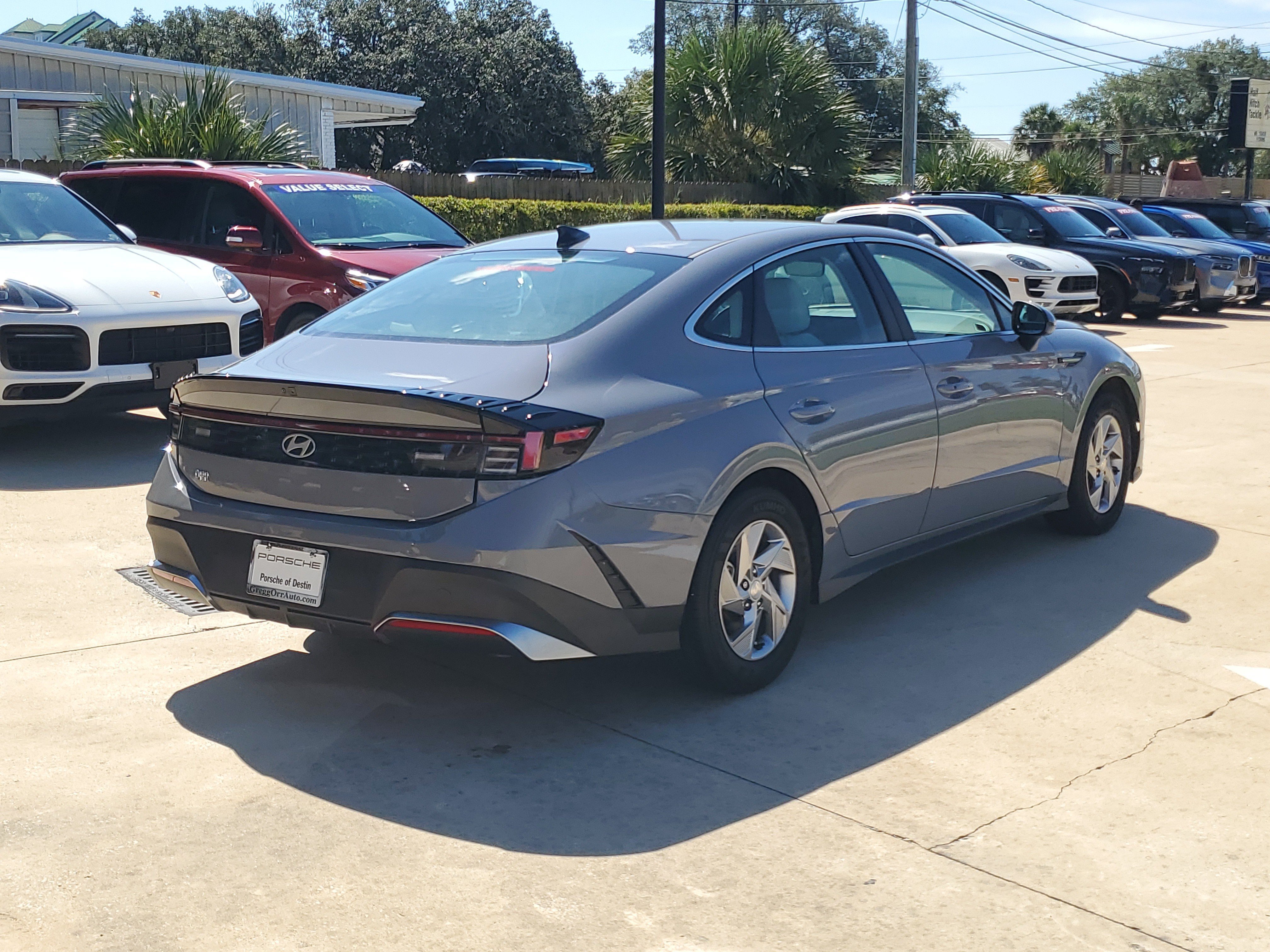 Used 2025 Hyundai Sonata SE FWD image 5