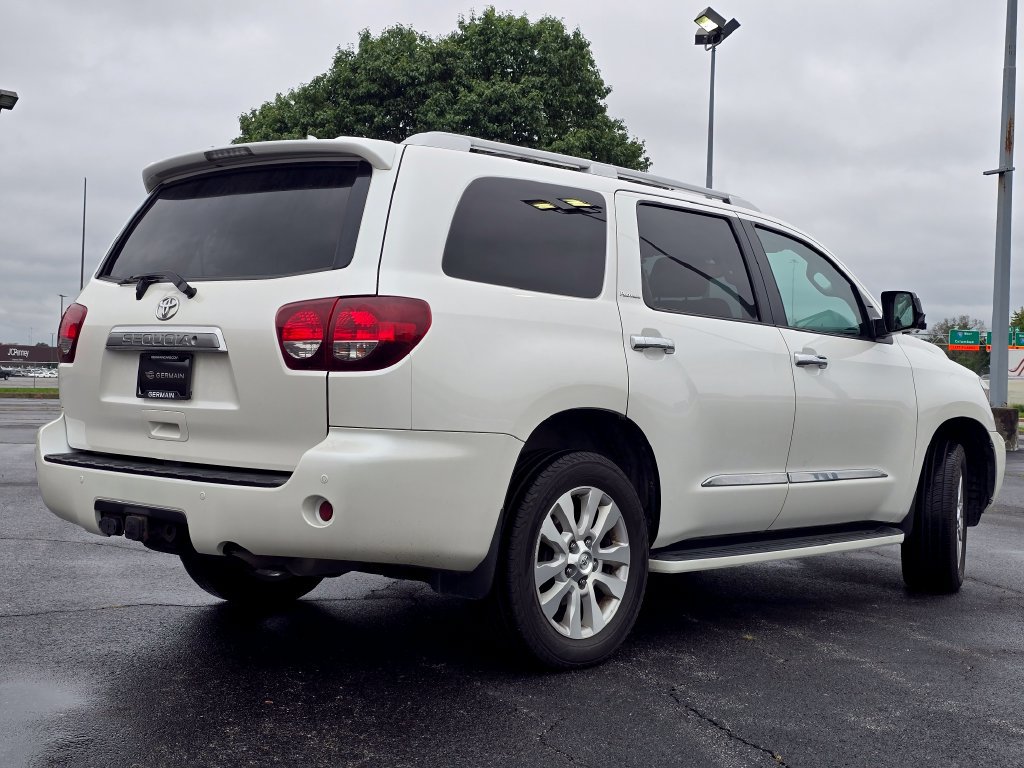 Used 2018 Toyota Sequoia Platinum AWD/4WD image 20