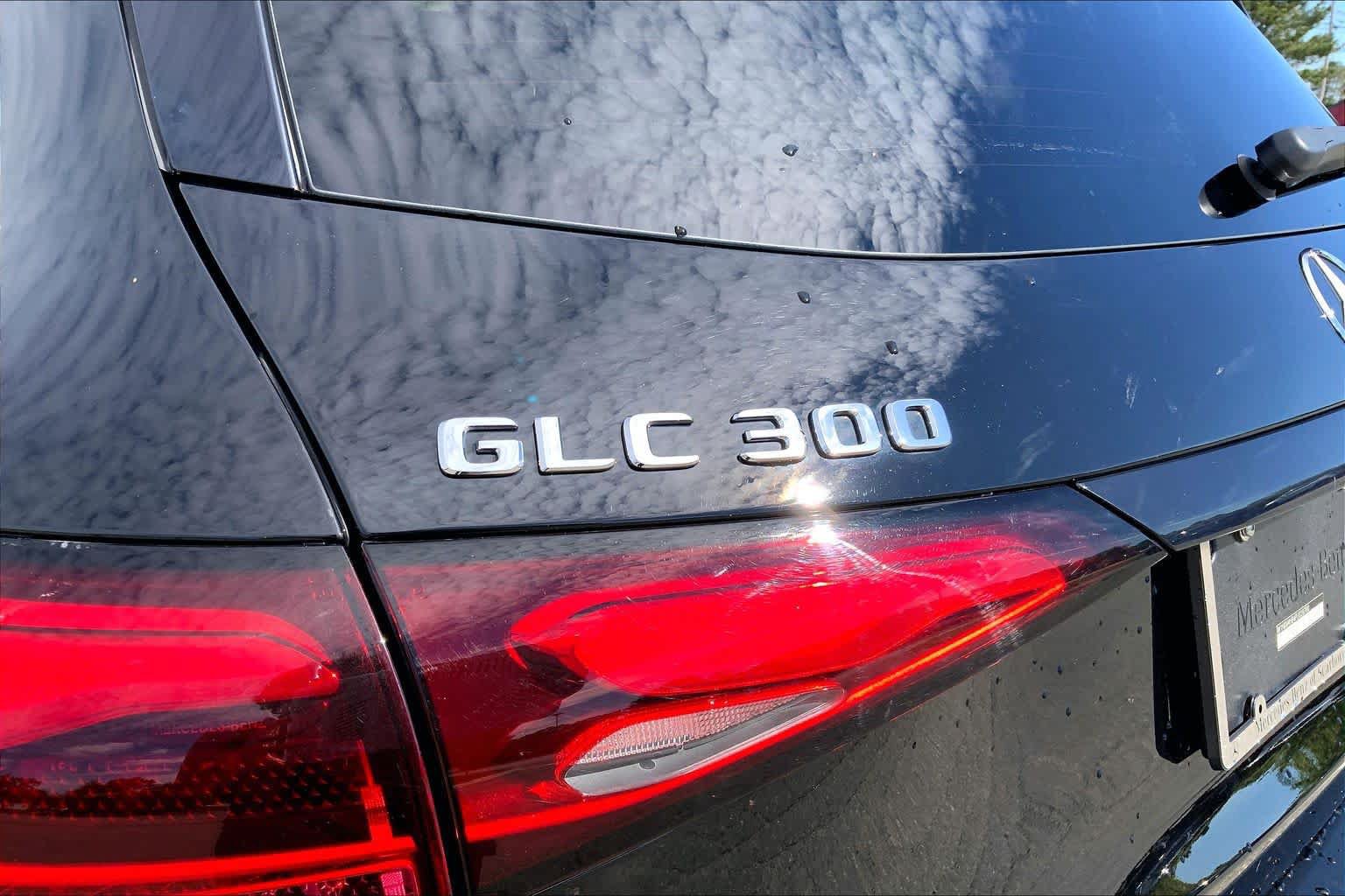 Used 2023 Mercedes-Benz GLC 300 4MATIC image 18