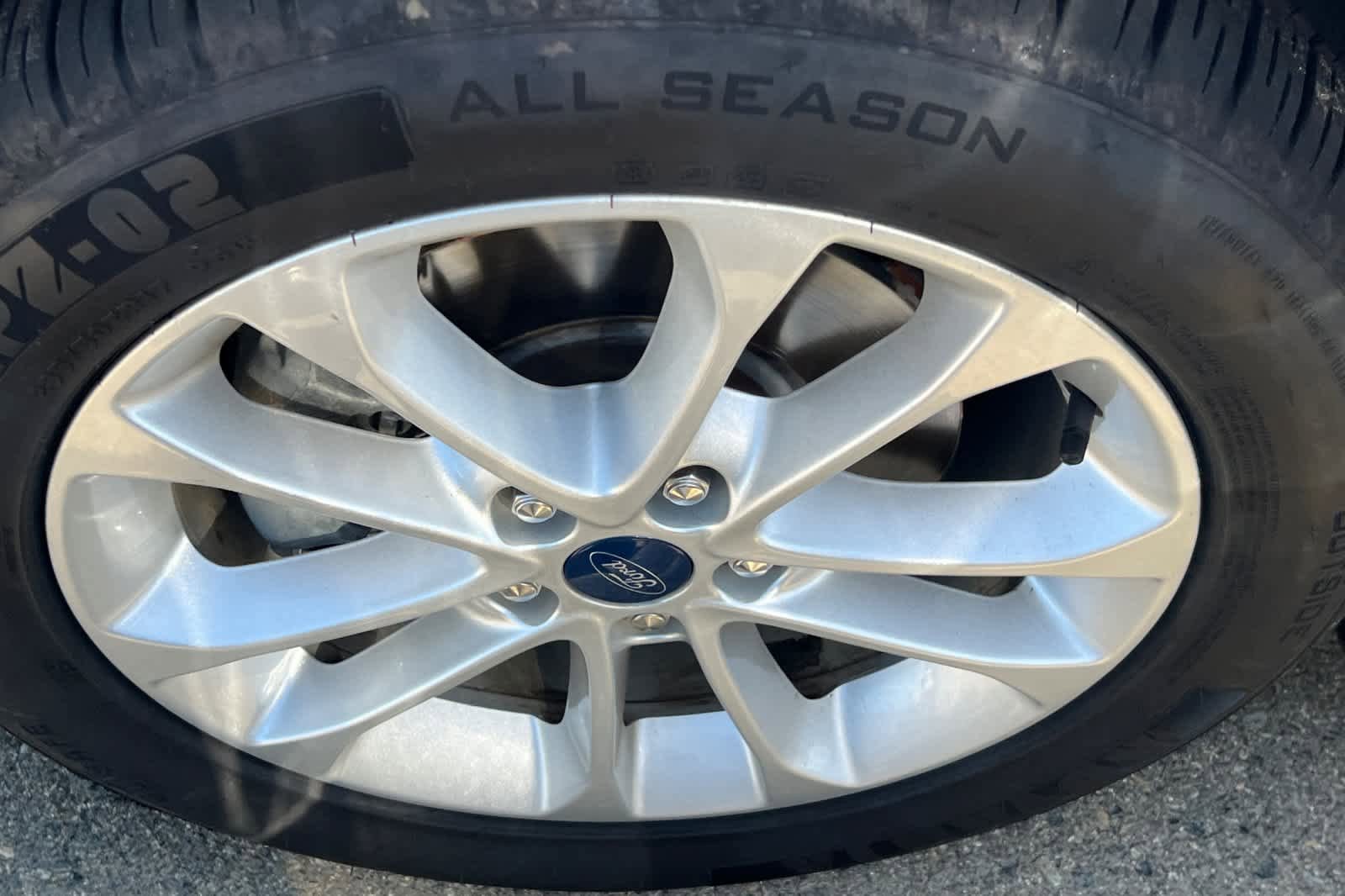 Used 2019 Ford Fusion SE image 10