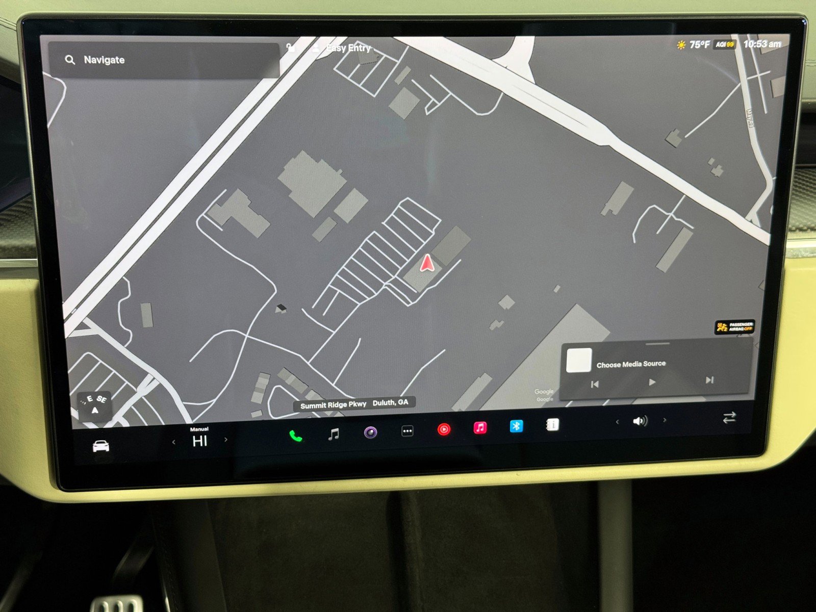 Used 2022 Tesla Model X Plaid image 22