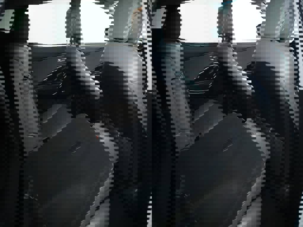 Used 2017 Hyundai Santa Fe Sport w/ Cargo Package image 37