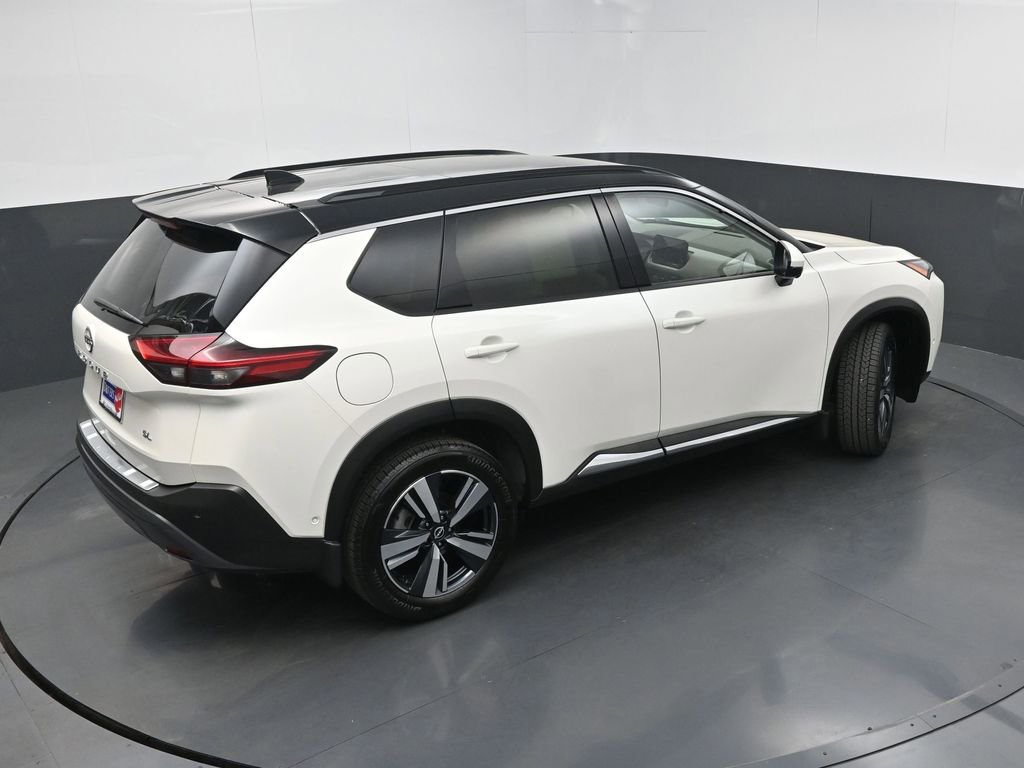 Used 2023 Nissan Rogue SL w/ SL Premium Package image 37