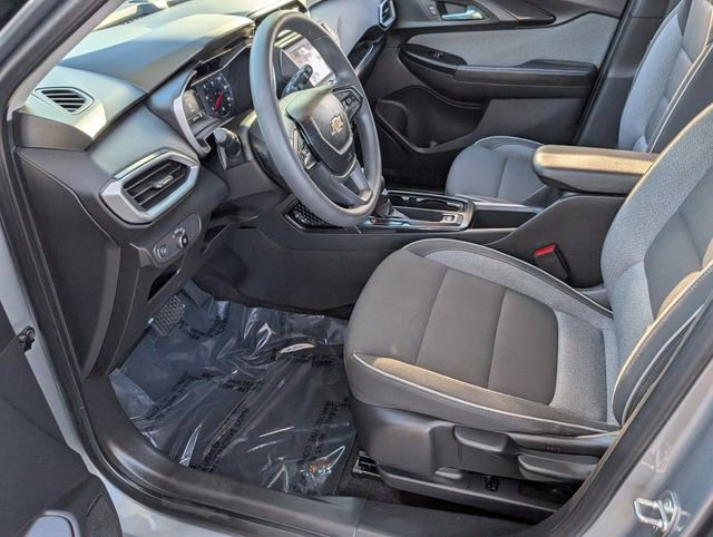 Used 2023 Chevrolet TrailBlazer LS FWD image 10