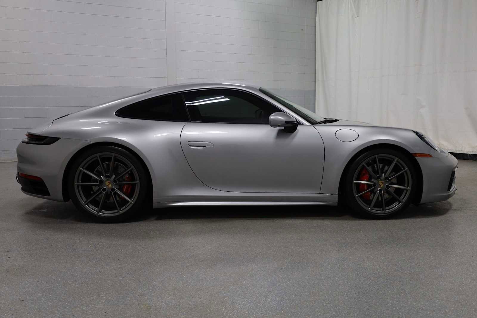 Certified 2024 Porsche 911 Carrera 4S AWD/4WD image 10