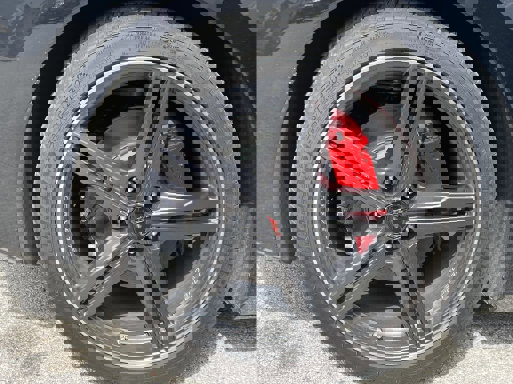 Certified 2026 Chevrolet Corvette Stingray Convertible w/ Battery Protection Package image 8