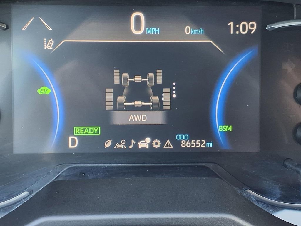 Used 2023 Toyota RAV4 XLE Premium image 22