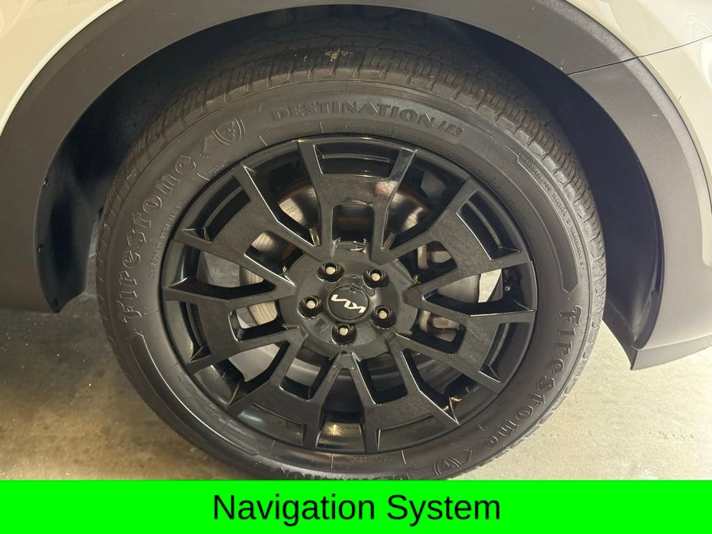 Used 2022 Kia Telluride SX w/ SX Prestige Package image 2