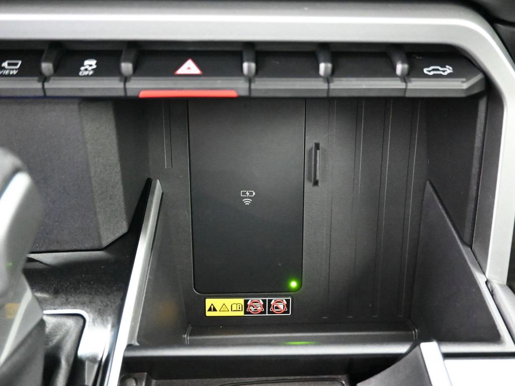 Used 2025 Toyota Tundra Platinum image 26