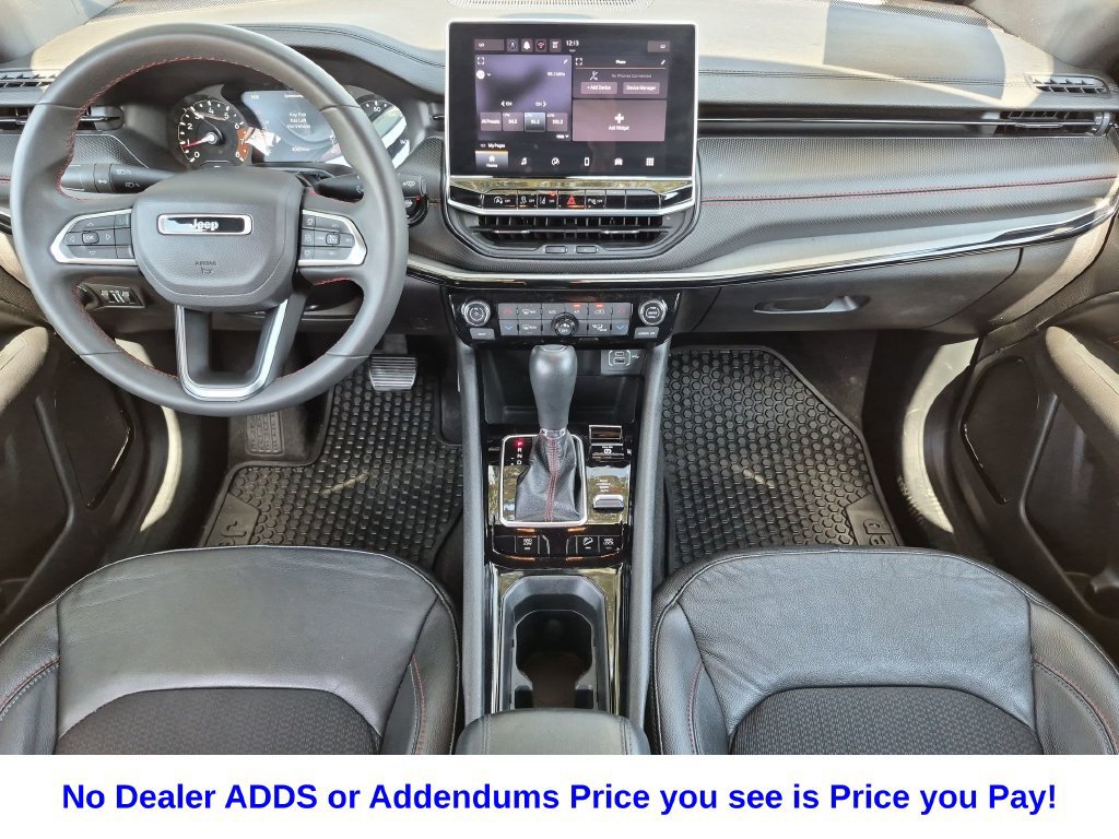 Used 2025 Jeep Compass Trailhawk AWD/4WD image 35