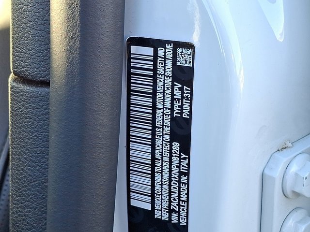 Certified 2022 Jeep Renegade Limited image 31