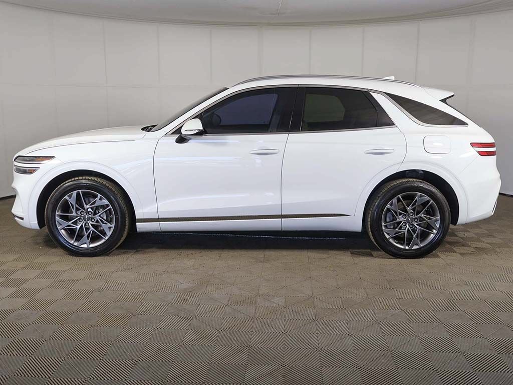 Used 2024 Genesis GV70 2.5T w/ Cargo Package AWD/4WD image 13