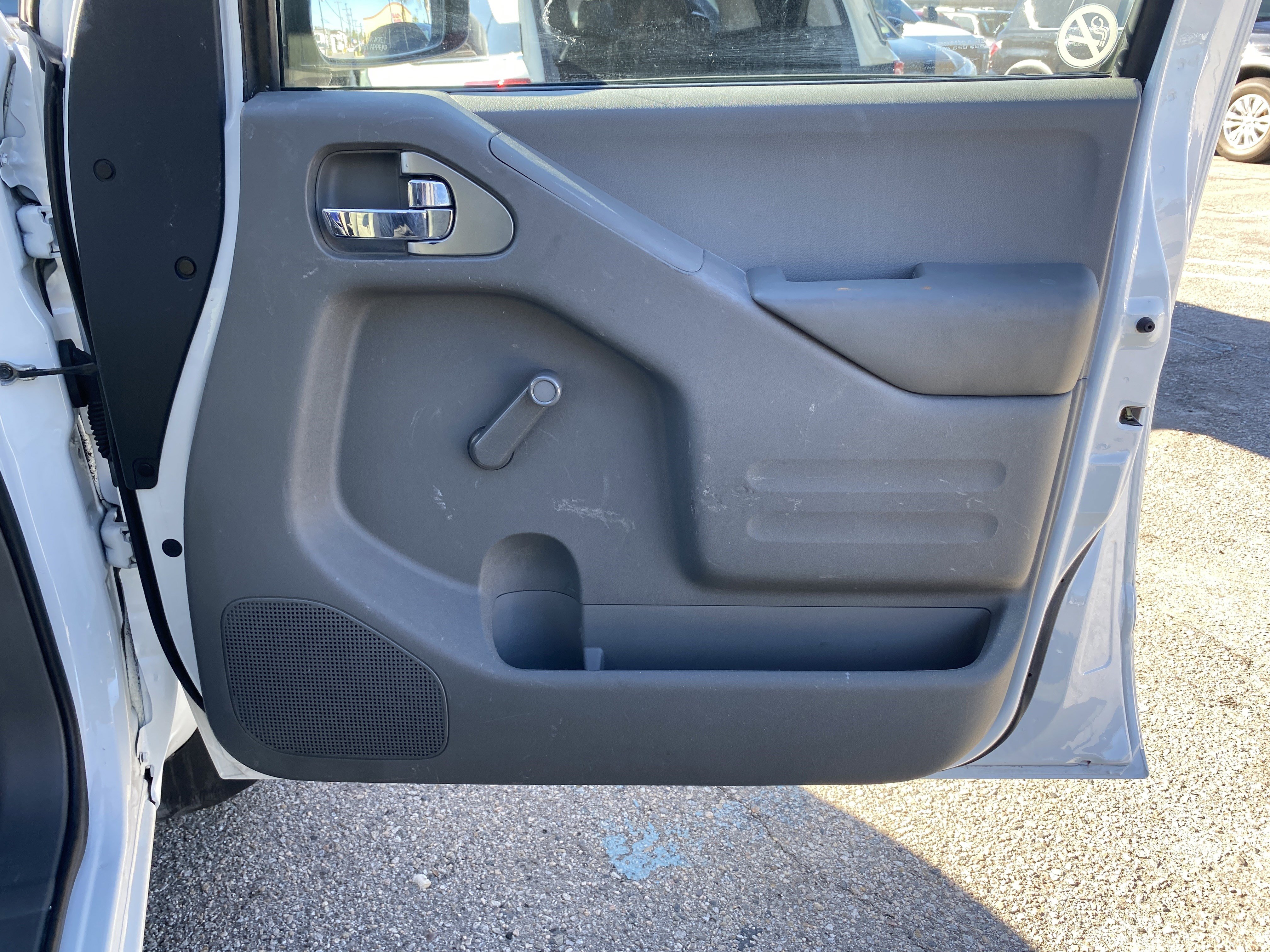 Used 2019 Nissan Frontier S image 24