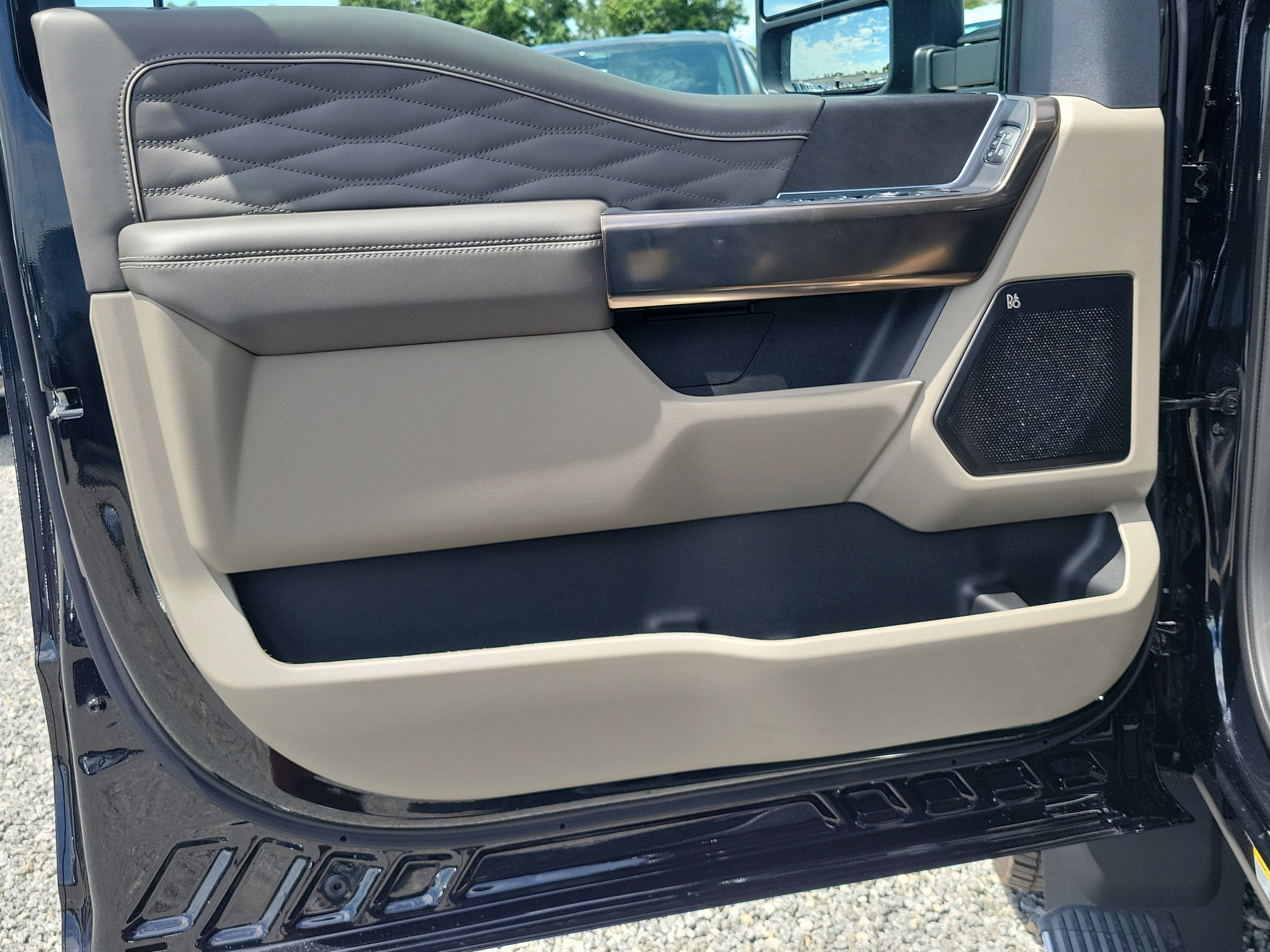 New 2026 Ford F450 Platinum w/ Platinum Plus Package AWD/4WD image 14