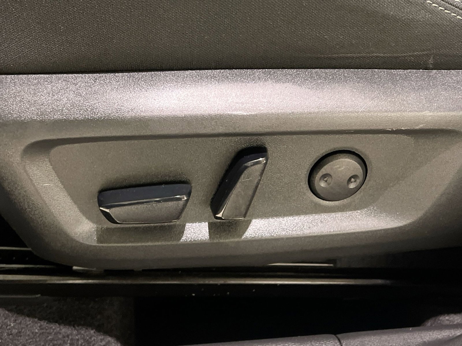 Used 2021 Nissan Rogue SV image 23