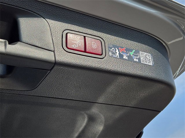 New 2026 Mercedes-Benz GLS 450 4MATIC image 35