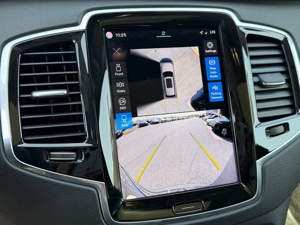 Certified 2025 Volvo XC90 T8 Plus AWD/4WD image 31