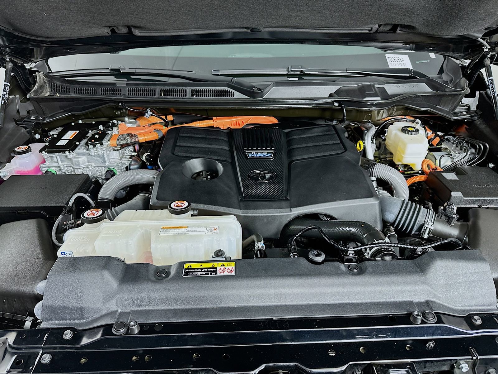 Used 2024 Toyota Tundra Platinum image 30