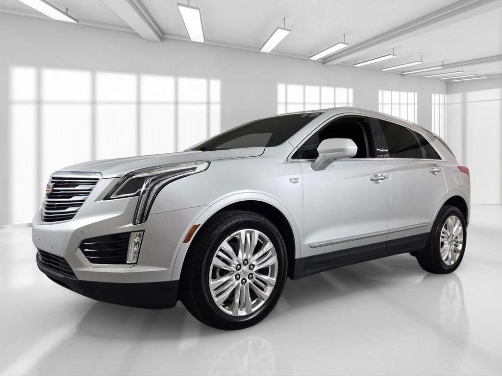 Used 2019 Cadillac XT5 Premium Luxury AWD/4WD image 2